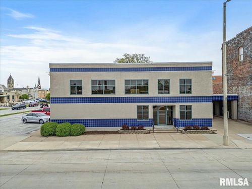 609 17th St, Rock Island, IL, 61201-8132 | Card Image