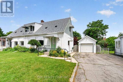 38 Elliott Street, London East (East C), ON, N5Y2E4 | Card Image