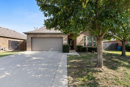 502 Fountain View Ln, Josephine, TX, 75173-8213 | Card Image