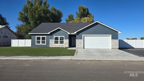 1216 Bronze Dr, Rupert, ID, 83350-8007 | Card Image