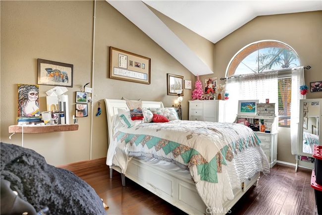 Primary Bedroom Upstairs | Image 17