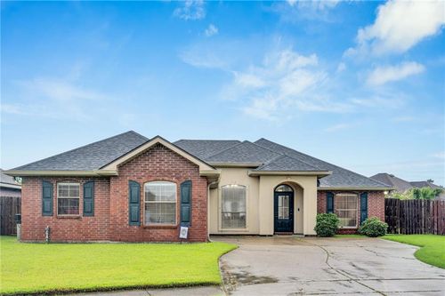 2621 Daniel Ct, Marrero, LA, 70072-7803 | Card Image
