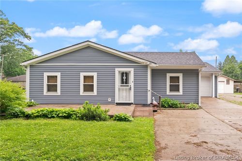 4 Mcbride Dr, Jeffersonville, IN, 47130-5248 | Card Image
