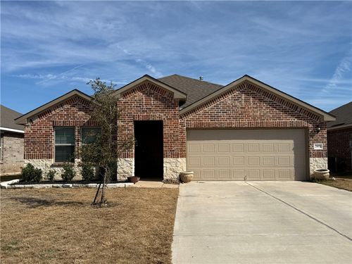 2415 Divot Ln, Navasota, TX, 77868-2256 | Card Image