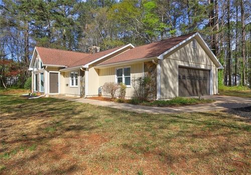 unit-301-7055 Rivertown Rd, Fairburn, GA, 30213-2763 | Card Image