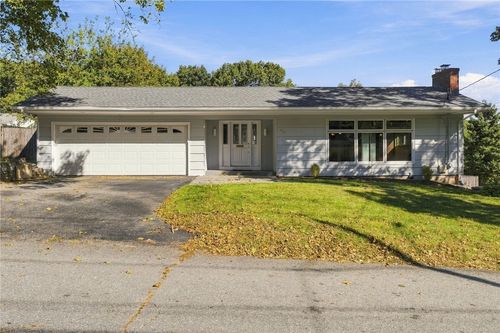 157 Shenandoah Rd, Warwick, RI, 02886-8715 | Card Image