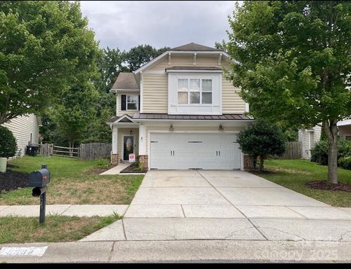 9834 Dominion Crest Dr, Charlotte, NC, 28269-7025 | Card Image