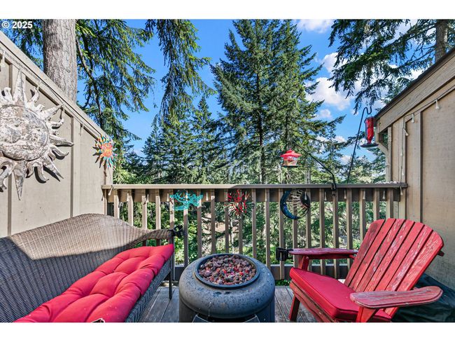 151 Treehill Loop, Condo with 2 bedrooms, 2 bathrooms and null parking in Eugene OR | Image 25