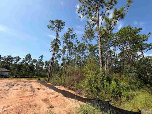 000 N 23rd Ave, Milton, FL, 32583 | Card Image