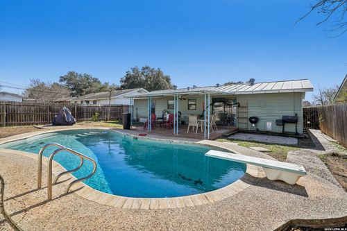 307 Hatcher Ave, San Antonio, TX, 78223-3405 | Card Image