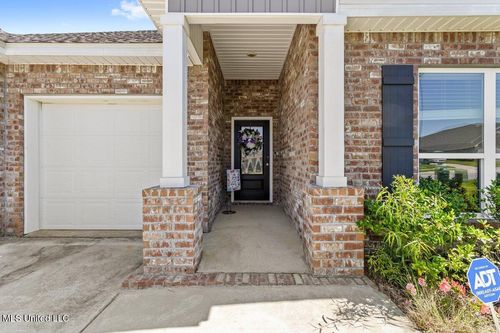 15380 Woodmanse Way, D'Iberville, MS, 39540-6520 | Card Image