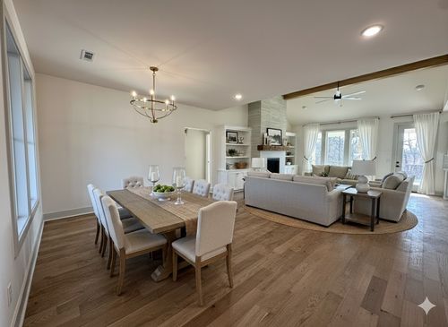 20 Creetown Ln, Bella Vista, AR, 72715-5539 | Card Image