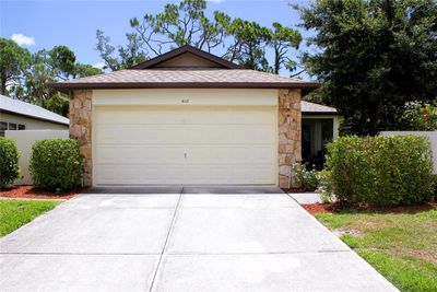 653 Linden Dr - Kitchen | Image 2