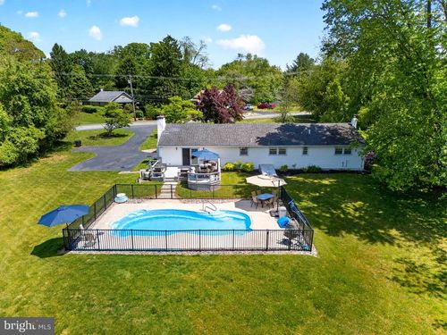 1121 Chelsea Rd, ASTON, PA, 19014-2303 | Card Image