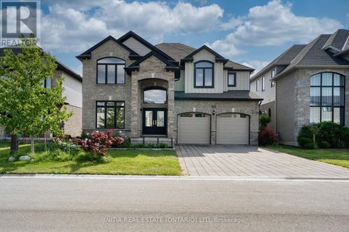 1258 Silverfox Dr, London, ON, N6G0V8 | Card Image
