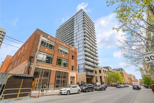 315-105 George St, Toronto, ON, M5A0L4 | Card Image