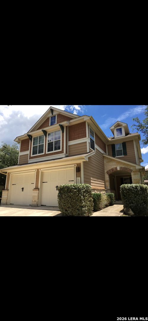 233 Horse Hl, Boerne, TX, 78006-1963 | Card Image
