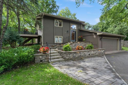 12611 Orchard Rd, Minnetonka, MN, 55305-4211 | Card Image