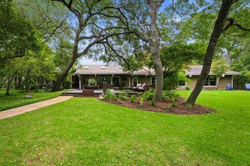 32 Sundown Parkway, Austin, TX, 78746 | Card Image