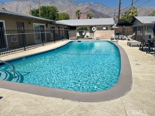 apt-2-686 E Cottonwood Rd, Palm Springs, CA, 92262-4615 | Card Image