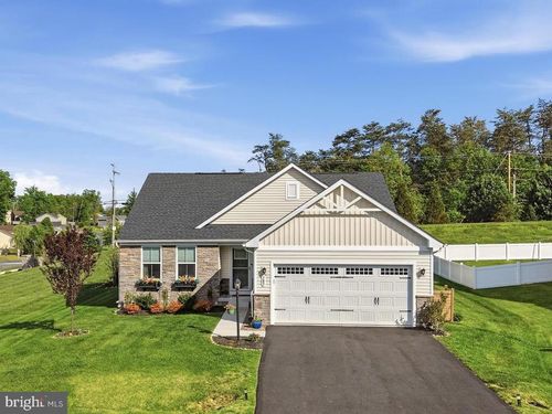 185 Bait Rd, INWOOD, WV, 25428-3002 | Card Image