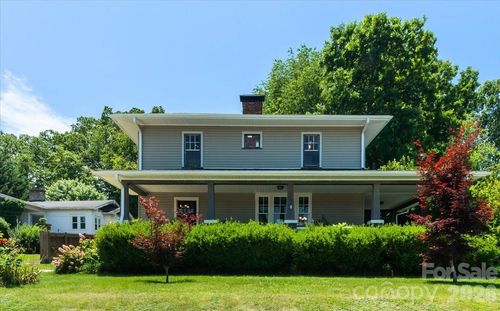 203 Pennsylvania Ave, Canton, NC, 28716-5068 | Card Image