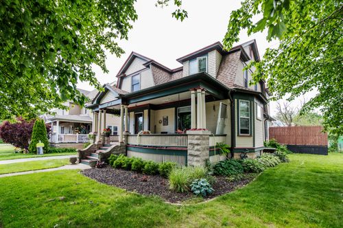 109 W North St, Peotone, IL, 60468-9121 | Card Image
