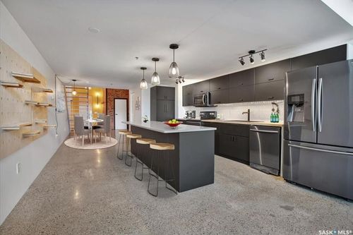 223-120 23rd St E, Saskatoon, SK, S7K0K8 | Card Image