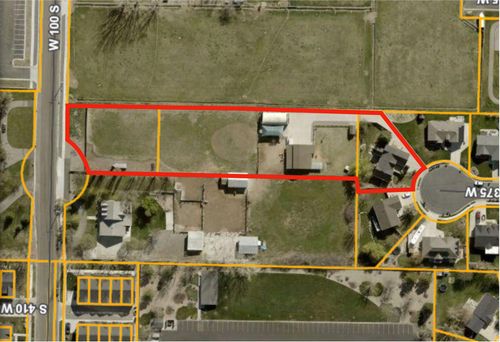 10-202 S 375 W, Providence, UT, 84332-9308 | Card Image