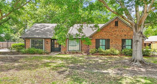 115 Westlake Dr, Brandon, MS, 39047-9019 | Card Image