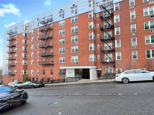 5e-36 Hamilton Ave, Staten Island, NY, 10301-1816 | Card Image