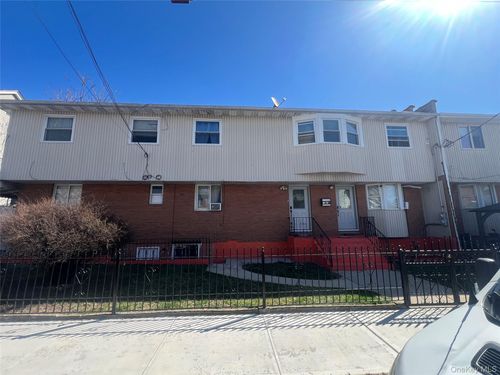 10727 172nd Street, New York, NY, 11433 | Card Image