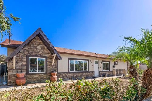 9003 Davenrich St, Spring Valley, CA, 91977 | Card Image
