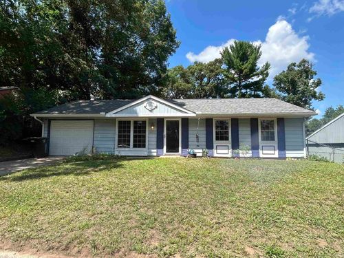 1327 Northlea Dr, South Bend, IN, 46628-3815 | Card Image