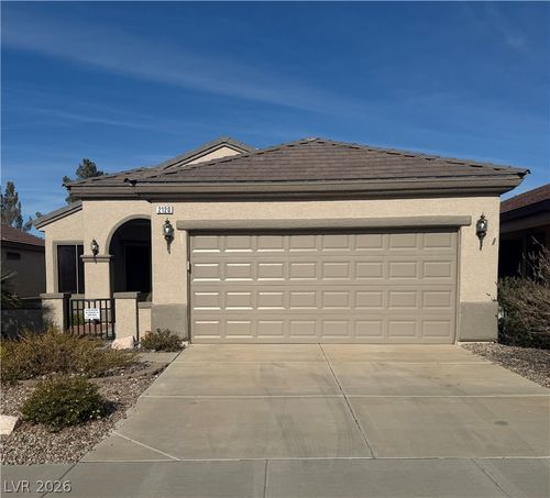 2120 Desert Woods Dr, Henderson, NV, 89012-6136 | Card Image