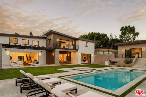 38 Dapplegray Rd, Bell Canyon, CA, 91307-1009 | Card Image