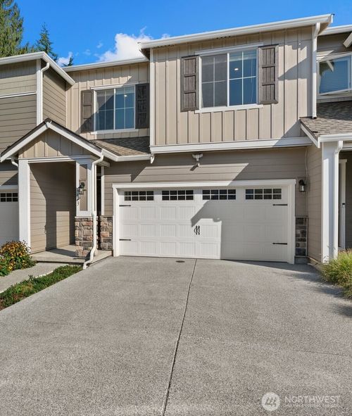 8643 35th Pl Ne, Marysville, WA, 98270-7242 | Card Image