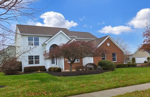 6110 Parkmeadow Ln, Hilliard, OH, 43026-7407 | Card Image