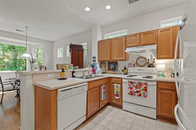 69 Cypress Holw, House other with 2 bedrooms, 2 bathrooms and null parking in Bluffton SC | Image 8