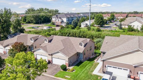 2065 Woodlynn Ave, Maplewood, MN, 55109-1419 | Card Image