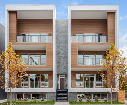 1e-731 W 17th St, Chicago, IL, 60616-1134 | Card Image