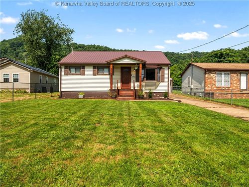 5703 Starling Dr, Charleston, WV, 25306-6040 | Card Image