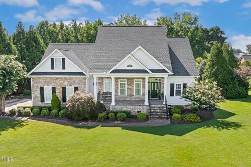 7900 Whimbrel Ln, Fuquay-Varina, NC, 27526-5409 | Card Image