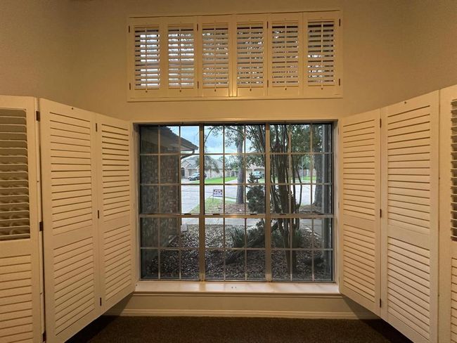 2606 Iris Ct, House other with 3 bedrooms, 3 bathrooms and 2 parking in Pearland TX | Image 14