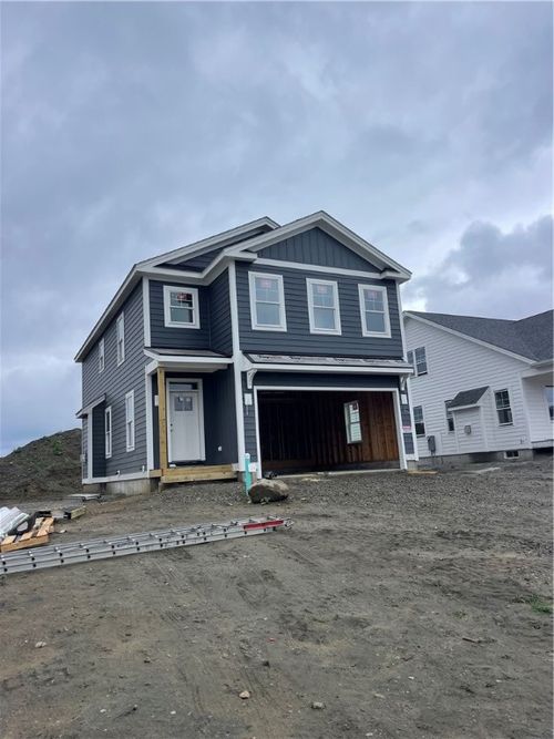 286 Freedom Trail Dr, Portsmouth, RI, 02871-1080 | Card Image