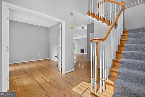 5168 Tiverton Ct, FREDERICK, MD, 21703-6841 | Card Image
