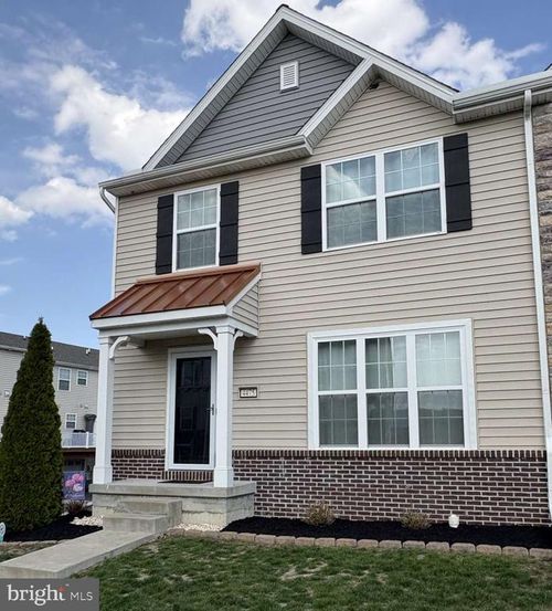 4475 Wild Orchid Ln, ENOLA, PA, 17025-2276 | Card Image