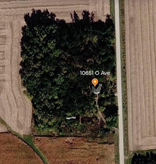 10651 O Ave, Parkersburg, IA, 50665-8121 | Card Image