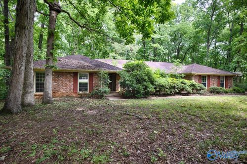 10115 Bluff Dr Se, Huntsville, AL, 35803-1776 | Card Image