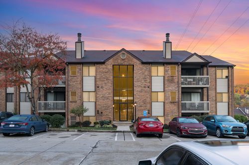 1-64 View Terrace Dr, Southgate, KY, 41071-3855 | Card Image